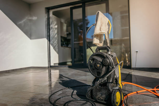 Best Factory Floor Cleaning  in Clarksville, TX